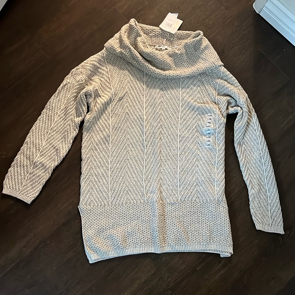 NWT Cowl/Turtle Neck Sweater